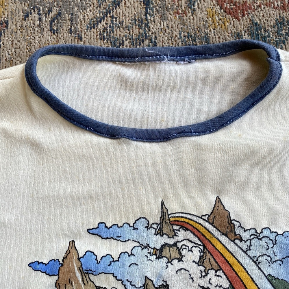 Vintage 60s 70s Walt Disney Productions Tee Shirt, Wild Psychedelic Design S/M - Picture 4 of 13
